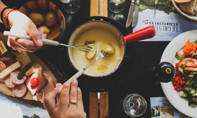 Saiba onde comer fondue no Vale do Sinos neste inverno